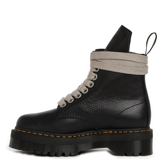 DR MARTENS X RICK OWENS FW22 STROBE 1460 BLACK BOOT IN MATTE GRAINY COW LEATHER - Picture 2 of 6